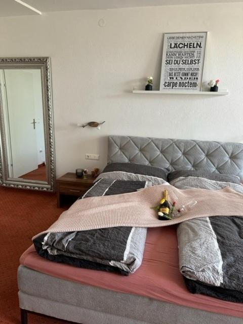 Pension Columbia Inkl. Fruehstueck Im Zentraum Bad Gleichenberg Esterno foto